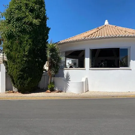 Апартаменты Tavira *