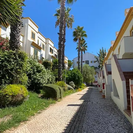 Апартаменты Tavira *