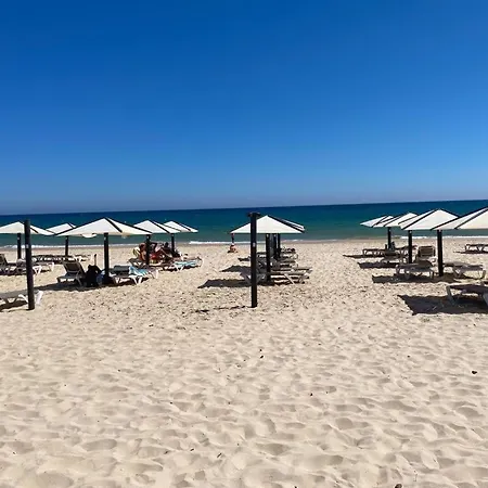 Tavira טאווירה